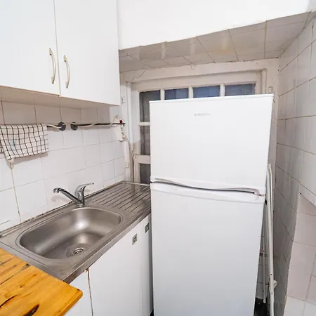Bedrooms In Bairro Alto ליסבון